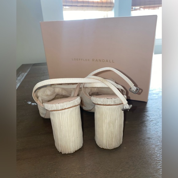 Loeffler Randall Camellia Pearl Pleated Bow Heel - Picture 5 of 10